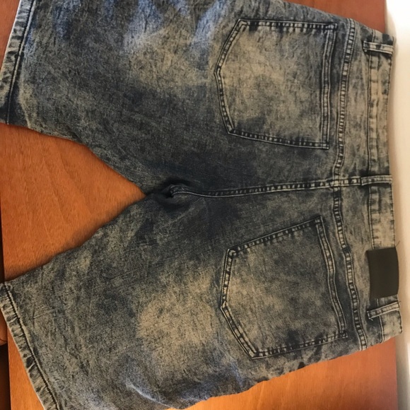 Size 38 Jean stretch shorts - Picture 5 of 5